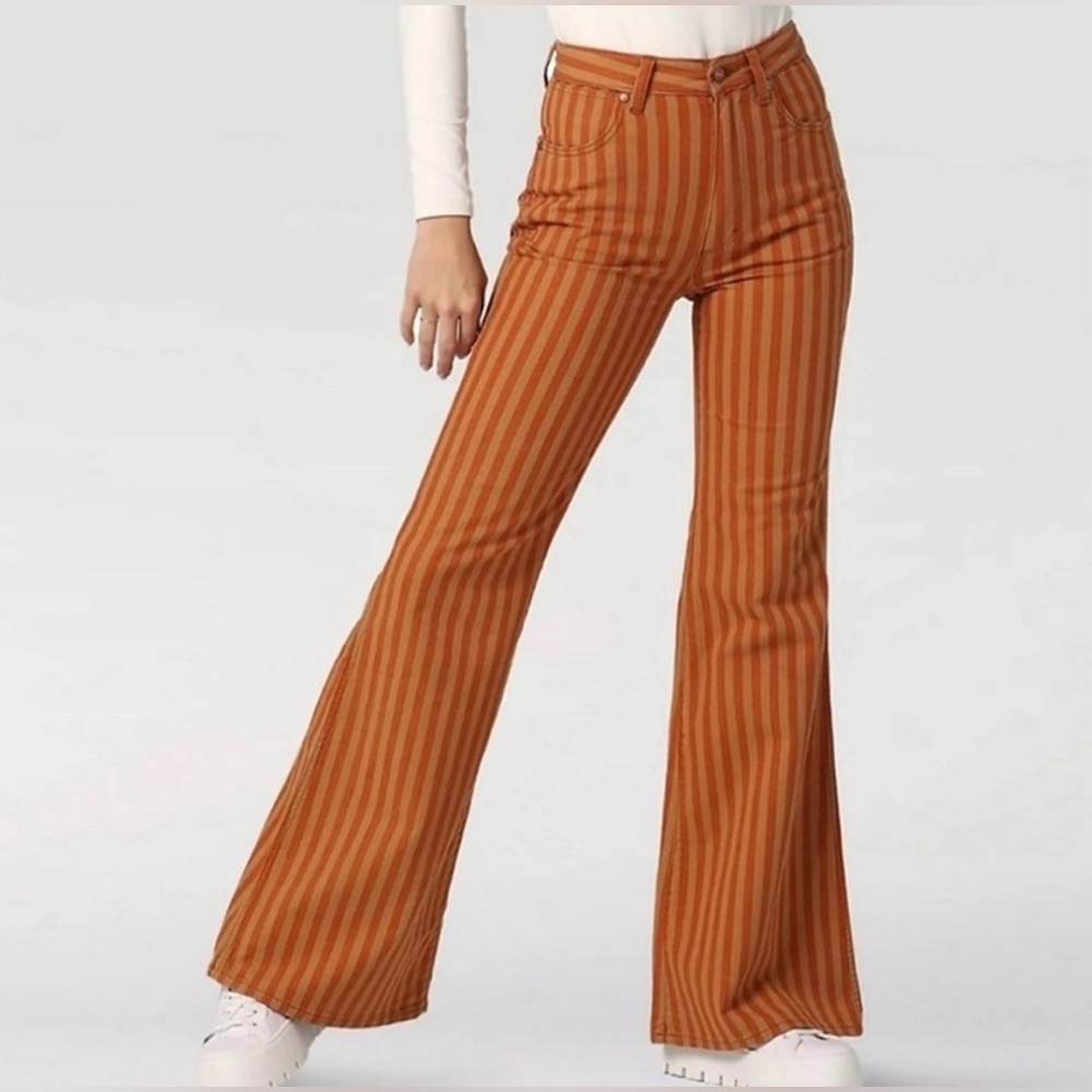 Wrangler Wanderer 622 High Rise Flare Orange Striped Jeans Size 30 x 32